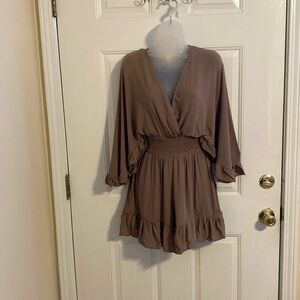 NWT Very Sweet Beige Ruffled V-Neck Romper With Open Back And Tie